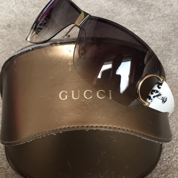 Gucci Designer Sunglasses - Picture 1 of 2